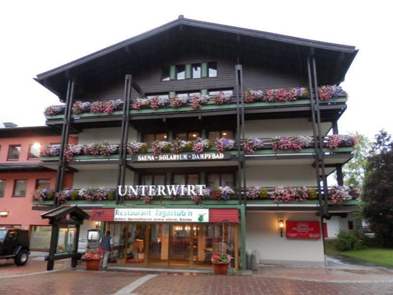 ホテル Unterwirt ザールバッハ・ヒンターグレム エクステリア 写真